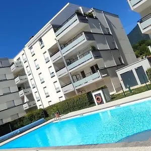  Appartement Superbe En Avec Piscine.
